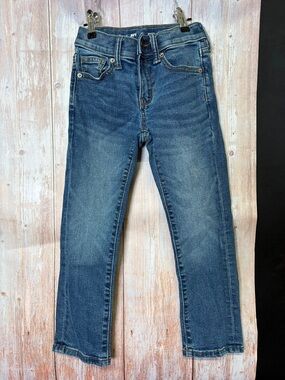 Old Navy boys jeans size 5 blue denim straight regular fit medium wash packets